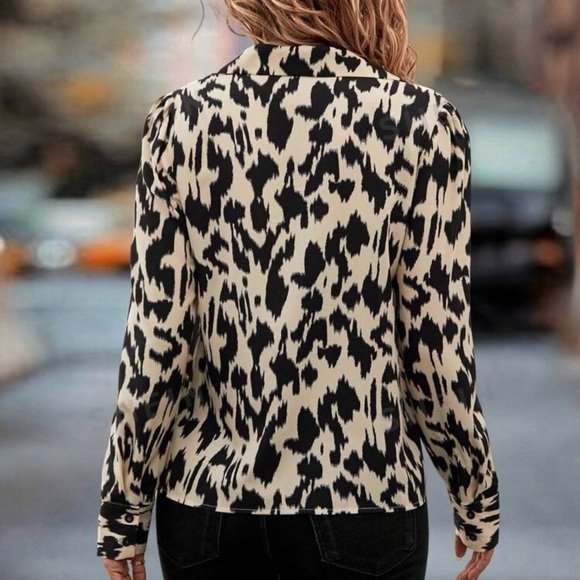 SHEIN NWT - Animal Print Top - Picture 4 of 5